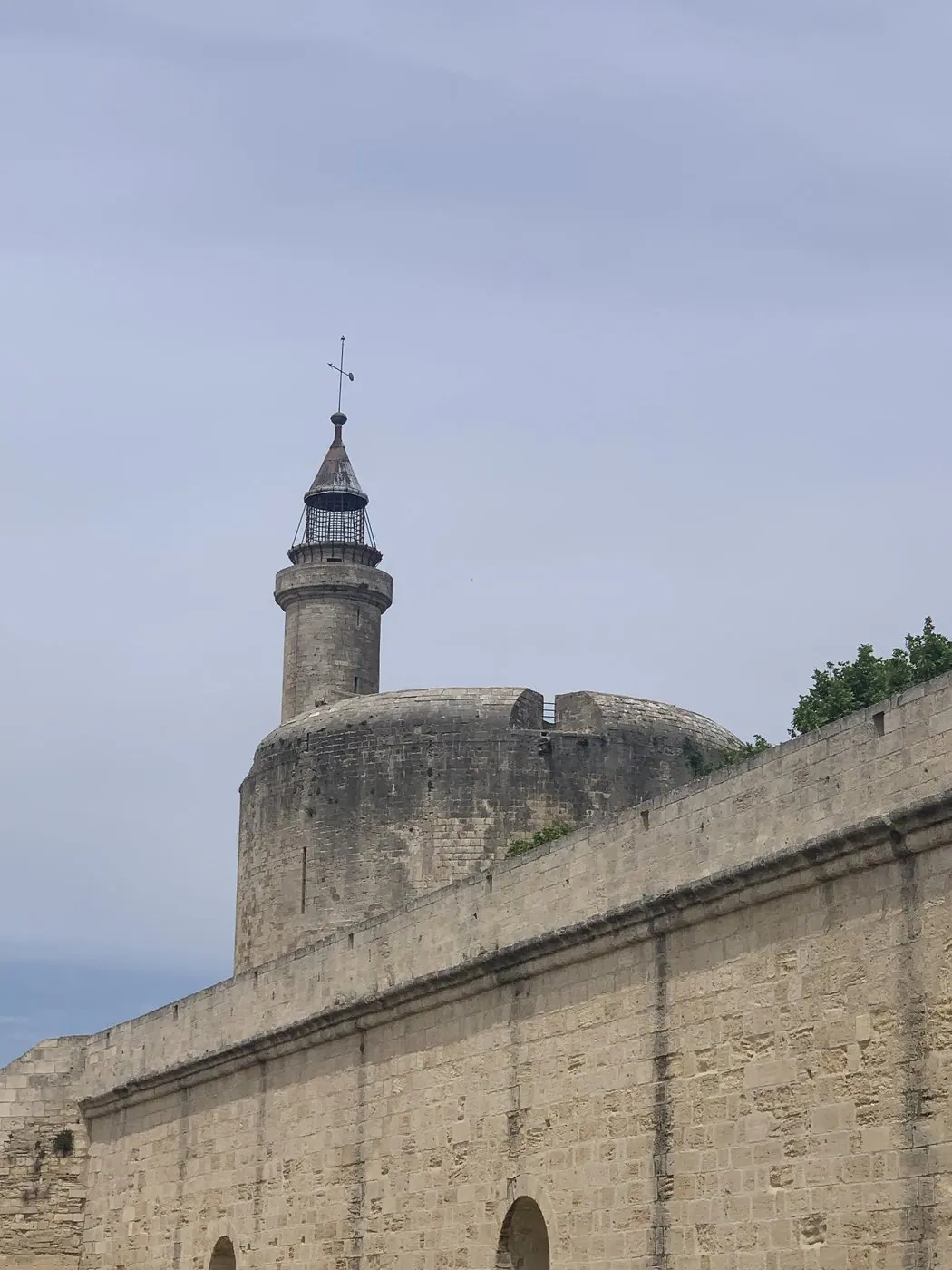 Tour de Constance und Stadtmauer von Aigues-Mortes