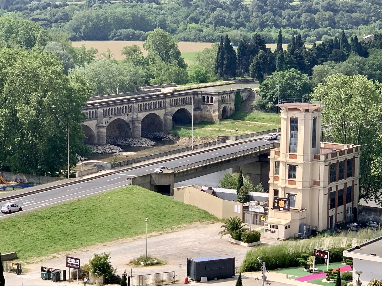 Schleusentreppe Fonseranes und Orb-Aquädukt bei Béziers