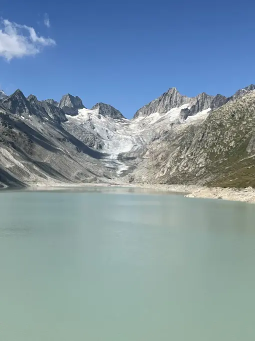 Oberaarsee und Gletscher im Grimselgebiet