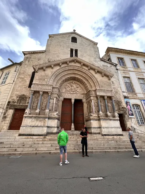 Portal der Kirche Saint-Trophime in Arles