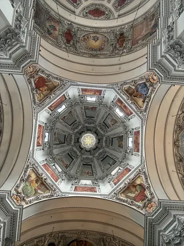 Dom zu Salzburg – Innenraum